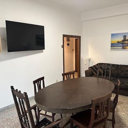 Metro C - Centocelle Ampio Appartamento Con Tre Camere Da Letto Roma Exterior foto
