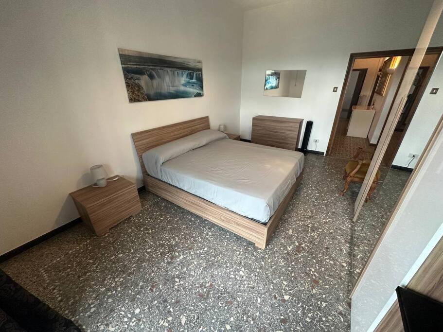 Metro C - Centocelle Ampio Appartamento Con Tre Camere Da Letto Roma Exterior foto